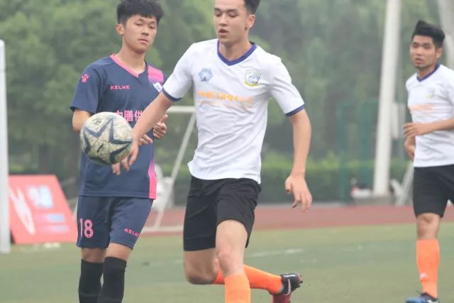 埃及前国脚曝料 利物浦满足了萨拉赫双方已经续约